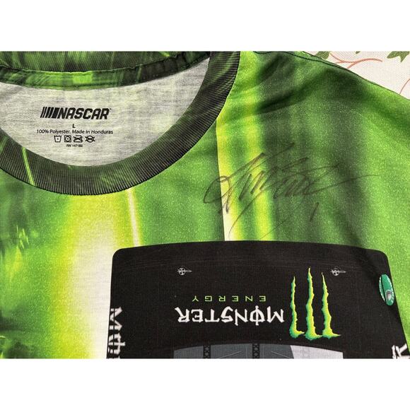 Nascar Kurt Busch #1 Tee Size: L Autographed! - Picture 2 of 3